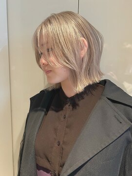 クリアオブヘアー リット(CLEAR of hair LiT) ホワイトベージュカラー