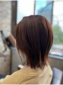 ショートボブ/センターパート/ツヤ髪/グラデーション/イヤリング