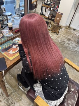 メゾン 心斎橋店(Maison) ワンブリーチでできるピンクカラー