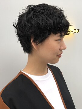 アイ エス ビー エヌ(ISBN) カット、パーマ