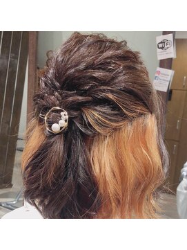 ベルマーノ(Belle Mano) ボブハーフアップ