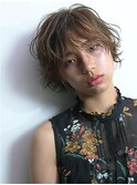 動きのあるショートヘア
