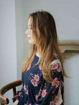 ヘアアンドリラクゼーション シャッセ(Hair&Relaxation SASE) ロンググラデーション
