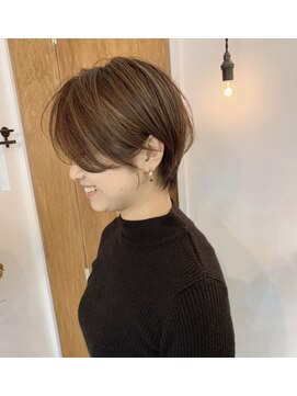 トレス(tresses) ショート×ハイライトベージュ