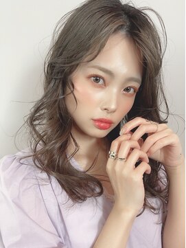 テープ(TAPE) レイヤー　ヨシンモリ 柏　TAPE 早坂