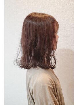 ファム バイコヒナタ(FUM by KOHINATA) 【艶感たっぷり!】ミディアムスタイル♪