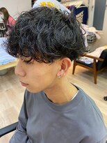 ウェイビーエフティフィフス 横浜西口(WAVEY ft.fifth)&nbsp;波巻きスパイラルパーママッシュショート無造作パーマ刈り上げ