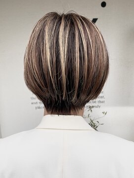 ジェービーヘア 稲毛(jb hair) 大人可愛い30代40代ハイトーンカラー前下がりショートボブ