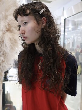 ポピンズ(poppins) パーマアレンジ