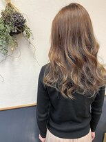 クロノス(KURONOSU)&nbsp;ゆる巻きスタイル/カーキベージュ/アッシュベージュ