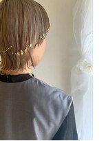 リムネ(RIMUNE)&nbsp;タイトヘア＋金箔アレンジ