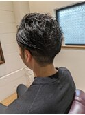 刈り上げショートヘア