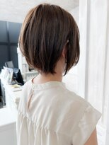 キャアリー(Caary)&nbsp;福山Caary20代30代40代50代60代ショートボブ小顔補正立体カット