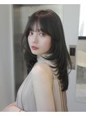 13701黒髪くびれヘア髪質改善レイヤーカット韓国風巻きロング
