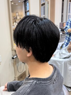 アルターリール(aL ter Rire) スパイキーショート/ブルーブラック/フェザーパーマ/杉田花乃