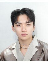 セリ(ceri) ツーブロック/パーマ/マッシュ/センターパート/韓国/ナチュラル