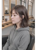 切りっぱなしミディアムレイヤーボブ