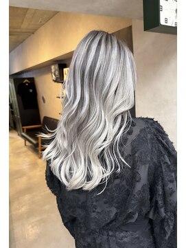 サニー 渋谷(SUNNY) バレイヤージュ、ハイライト、レイヤーカット、ダブルカラー