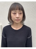ファヴォリ(favori)&nbsp;【favori　自由が丘】グレージュフェイスフレーミングカラー