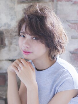 エアー 福岡(AIR) ［air-FUKUOKA　竹石］ ふわっと外ハネなシアモーブボブ