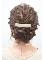 ミエルヘアーブラン(miel hair blanc)&nbsp;【miel hair blanc】波巻きルーズ編み込みアレンジ♪