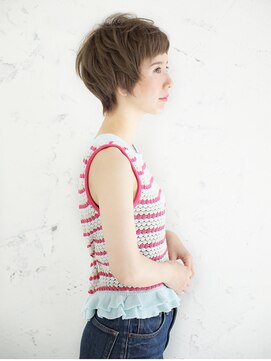 フーチー クーチー アマティー 豊中店(FUCHI KUCHI amati) 抜け感たっぷりベリーショート