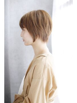 ミラー プラス エヌ(MIRROR+n) 0代30代40代 知的な表情・レディショート【宝塚】