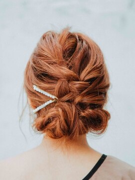 エミタス 練馬(emi+ Hair & eyelash) 編み込みお出かけセット¥3000