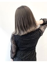 アライブ キチジョウジ(ALIVE Kichijoji)&nbsp;【ALIVE吉祥寺】グラデーションカラーグレージュ