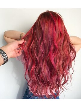 ブリッツレボルト(BLITZ R EVOLUT) ☆RyoMatsubaraによる艶々ブリーチデザイン