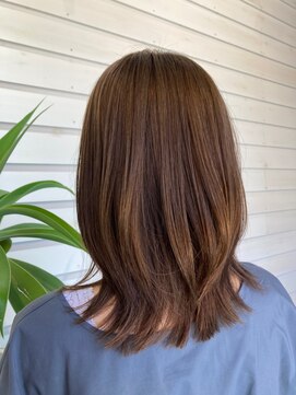 ラコスタ(LaCosTa) ブリーチなしカラー小顔美シルエットネオウルフ30代40代50