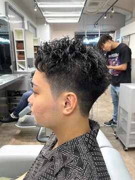 ノイセル 心斎橋(Noisyle) guest snap 刈り上げスパイキーショート