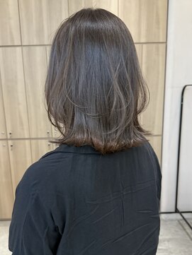 ウェイズトウキョウ 新宿店(Ways TOKYO) レイヤーカット グレージュカラー ハイライトカラー 前髪