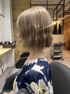 エイト アンバー 天神今泉店(EIGHT amber) ボブ×波巻き