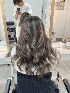 ブレンド 渋谷(BLend) マチルダボブ前髪ハイライト