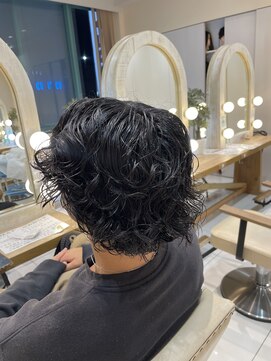 クレア本厚木(CREA) King Gnu 常田さん風スパイラルパーマ