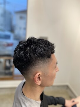 デミュート(DEMUT) フェード×パーマ