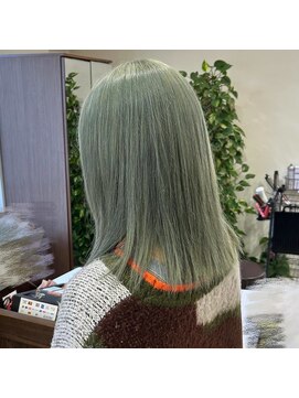 スパーク(SPARK) カーキグレーカラー