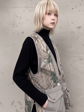 ドロシー(dorothy) ナチュラルブロンド ハイレイヤーボブ