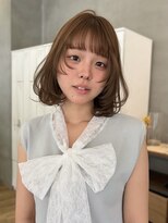 アトロ(Atoro)&nbsp;伸ばしかけボブでも楽しめる！レイヤーカットで雰囲気チェンジ♪