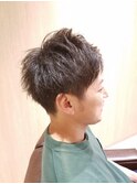 アップバングでビジネスもカジュアルもバッチリ◎