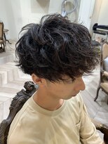 エル(EL by green)&nbsp;【MITSU】ショートレイヤー×ツーブロック×スパイラルパーマ