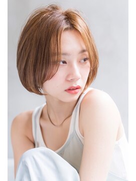 エース (ACE) ACE  センターパートボブ×アッシュブラウン