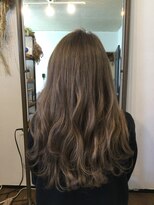 ハコ(haco)&nbsp;ゆるふわロングヘア