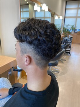 シャンプーボーイ ヒノ(SHAMPOO BOY Hino) メンズパーマ