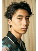 ノイ(noi) センターパートニュアンスパーマ刈り上げツーブロックメンズヘア