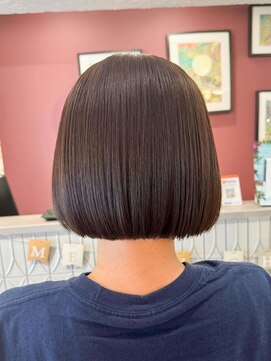 ムーン(moon) #ハッシュカット#フルバング#似合わせカット#レッドブラウン