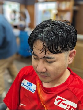 グラスヒビキ センター緩めパーマ