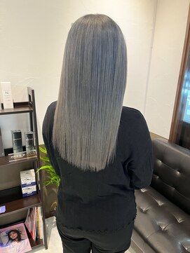 レオ(LEO) シルバーホワイト