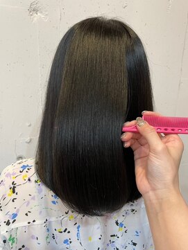 チェリッシュ(Cherish) ナチュラル黒髪ミディアムストレート髪質改善